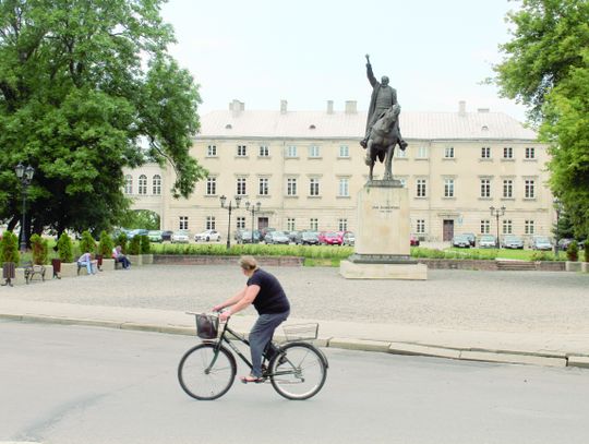 Przeprowadzka I LO. Potrzebni wolontariusze!