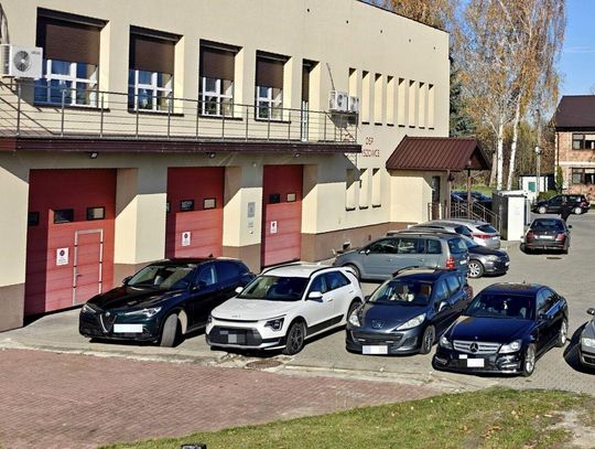 Tyszowce, 1 listopada. Strażacy zablokowani przez kierowców.