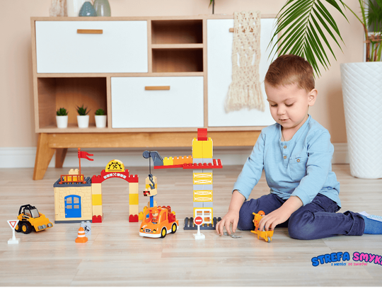 Radość z nauki: Jak wybrać odpowiednią zabawkę edukacyjną dla dziecka w różnym wieku?