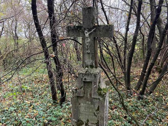 RCM Ulhówek jedzie na Ukrainę. Możesz z nimi porządkować cmentarze pogranicza