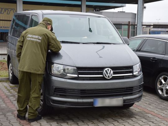 Region: Pogranicznicy odzyskali Volkswagena z przemytu 