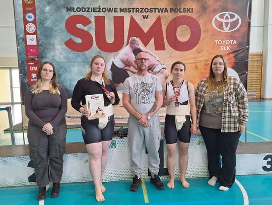 Reprezentantki UKS CSW Lider Zamość, szkolone w tym klubie przez trenerkę Edytę Dudek i trenera Sławomira Dudka, zdobyły trzy brązowe medale.