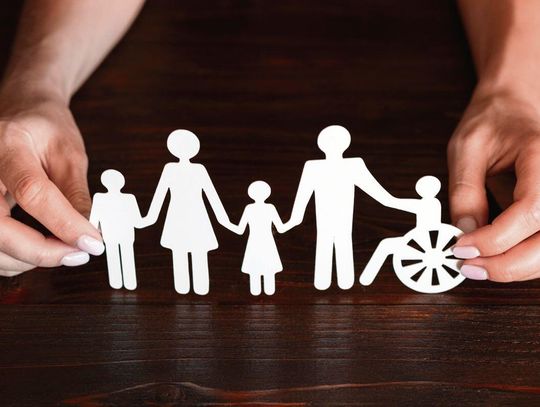 Łącznie w całym województwie lubelskim w styczniu złożono 2 535 wniosków, a świadczenie wspierające wypłacano 16 524 osobom.