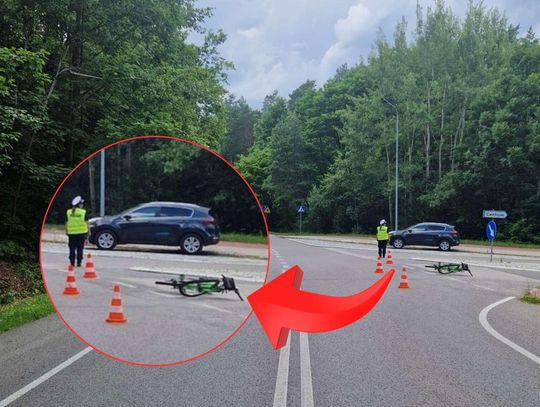 Rowerzysta zderzył się z audi w Tomaszowie Lubelskim. 64-latek trafił do szpitala Rowerzysta zderzył się z audi w Tomaszowie Lubelskim. 64-latek trafił do szpitala