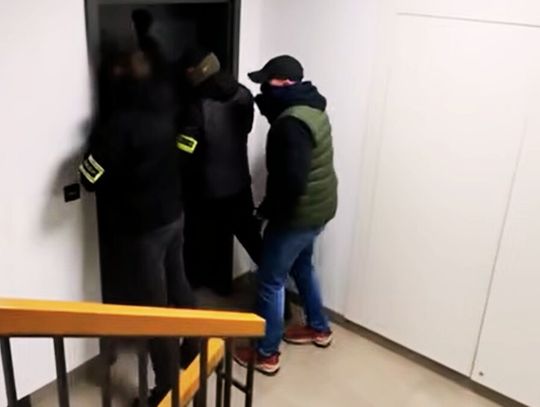 CBŚP rozpracowała i rozbiła groźną grupę przestępczą. Jej członkowie zajmowali się m. in. handlem ludźmi, sutenerstwem, narkotykami i praniem pieniędzy.