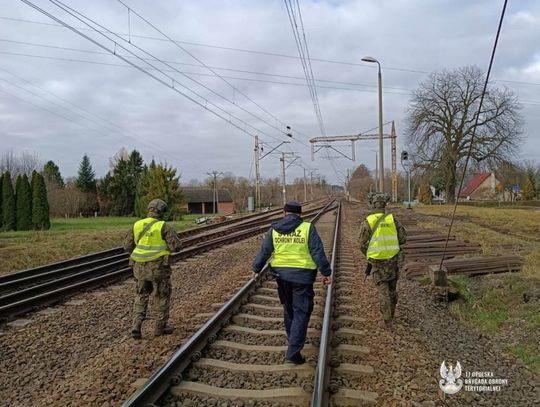 Po akcjach dywersyjnych na torach w województwach mazowieckim i lubelskim w Polsce obowiązuje alarm Charlie.