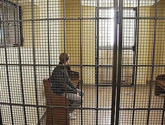 Decyzja o umieszczeniu 13-latka w schronisku ma charakter tymczasowy.