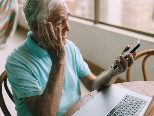 Seniorzy dostaną po czternastce. Emerytury rosną, limit nie 1 marca 2026 r. waloryzacja świadczeń wyniesie 4,88 proc. Dzięki temu minimalna emerytura wzrośnie