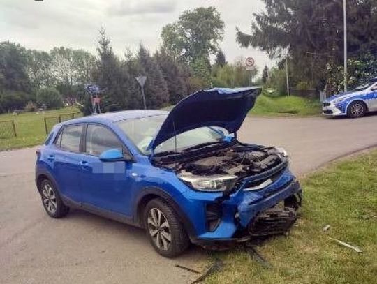 Nieustąpienie pierwszeństwa przyczyną zdarzenia drogowego w Siedliskach.