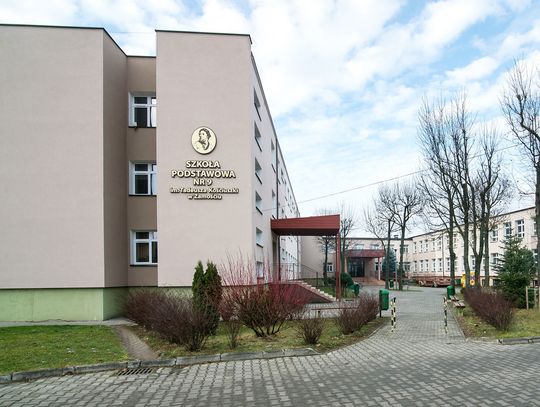 Siedmiu nowych dyrektorów szkół w Zamościu
