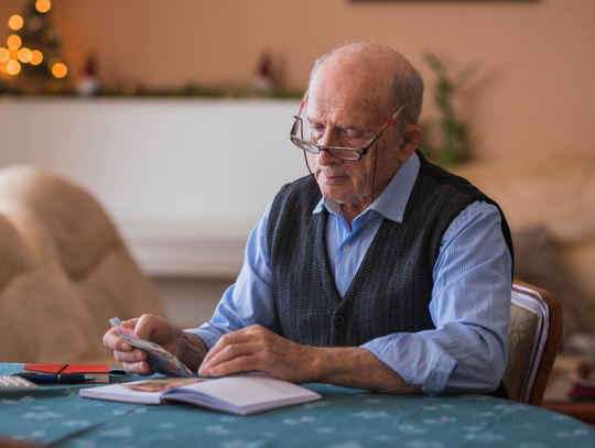 Koszty Funduszu Ubezpieczeń Społecznych (FUS) rosną szybciej niż wpływy ze składek.