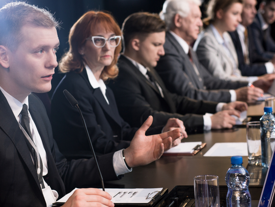 Jedni chcą likwidacji kadencyjności w samorządach. Inni oczekują jej rozszerzenia o kolejne urzędy.