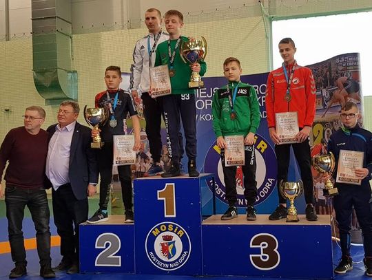 Sport: Sukces młodych zapaśników ''Agrosu'' w Kostrzynie