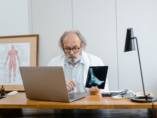 zawod lekarza a wypalenie zawodowe