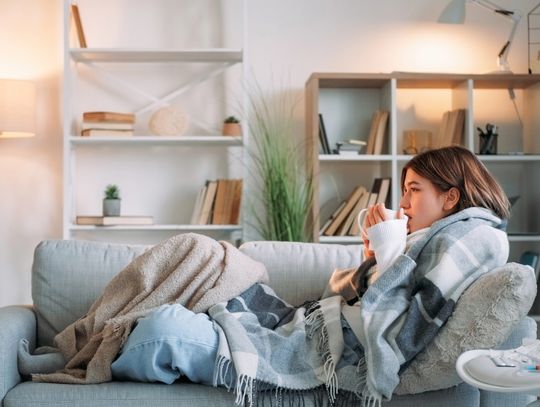 Strategie radzenia sobie z przeziębieniem w okresie jesienno-zimowym – kompleksowy przewodnik