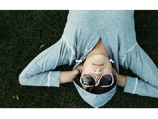 Strefa relaksu w biurze - jak ją urządzić?