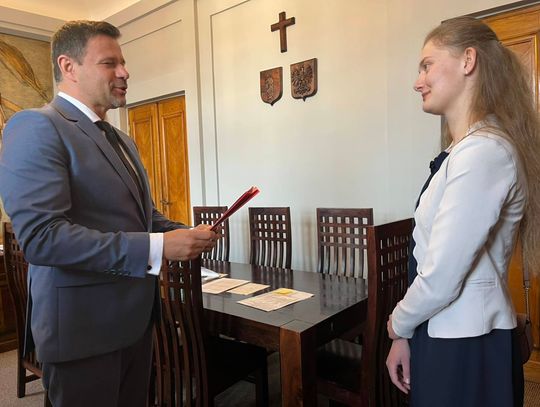 Emilia Ostrowska, uczennica Zespołu Szkół Ponadpodstawowych nr 5 im. Józefa Piłsudskiego w Zamościu, zajęła II miejsce w bloku Architektura Krajobrazu podczas finału centralnego Olimpiady Wiedzy i Umiejętności Rolniczych.
