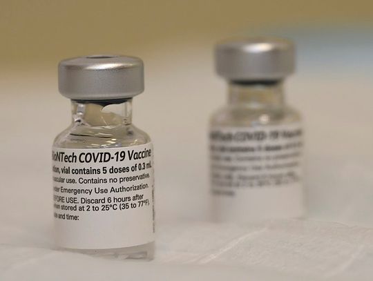 Szczepienia przeciw COVID-19: Są wolne terminy w Zamościu