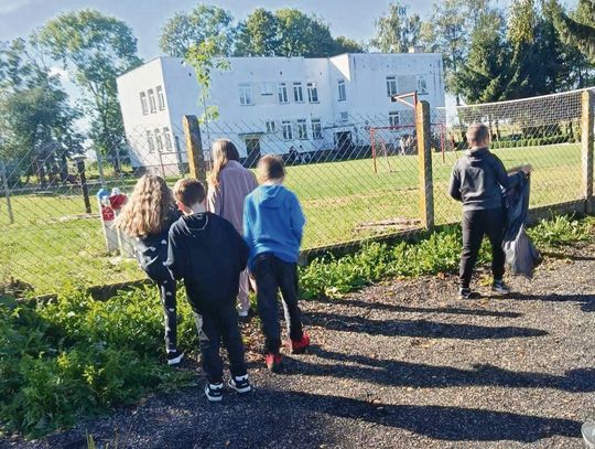 Głównym powodem zamknięcia szkoły są nieubłagane statystyki. Obecnie w placówce uczy się zaledwie 34 uczniów, nad którymi opiekę sprawuje aż 14 nauczycieli.