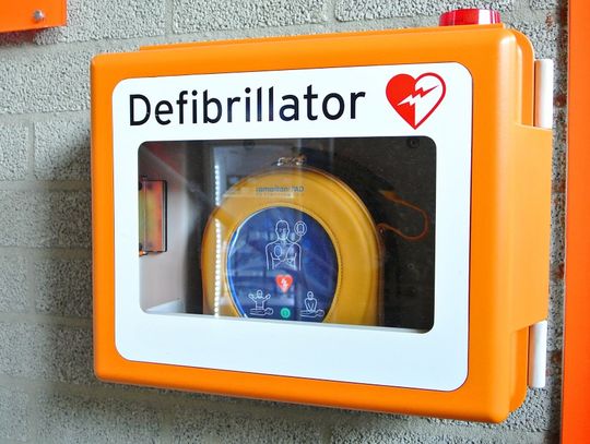 Tarnogród: Defibrylator na szkolnym korytarzu