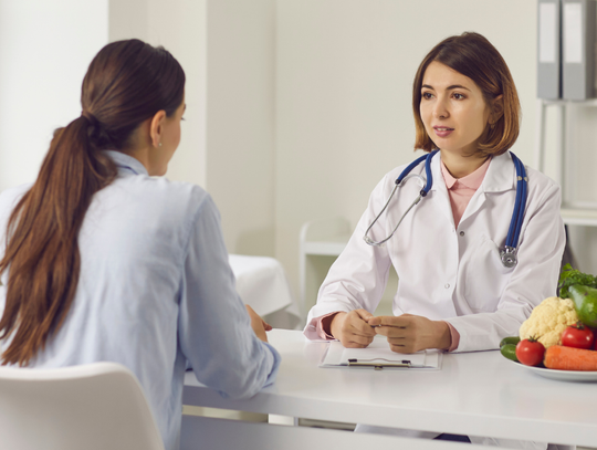 Za coś, co możemy mieć za darmo, płacimy niekiedy spore pieniądze. Chodzi o diety, które NFZ oferuje bezpłatnie.