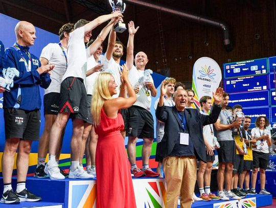 Reprezentacja Akademii Zamojskiej w tenisie stołowym zdobyła we włoskim Salerno złoty medal Akademickich Igrzysk Europejskich.