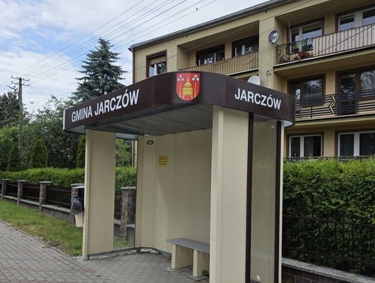 20 wiat przystankowych w gminie Jarczów zostało dokładnie oznakowanych.