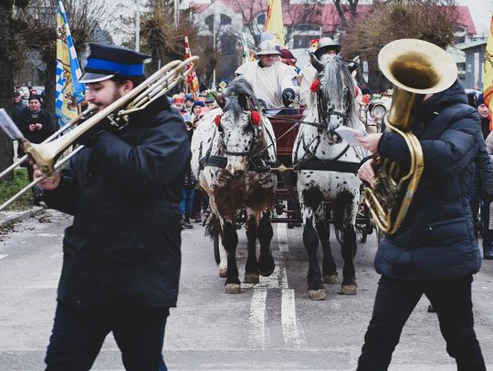 Tłumy na Orszaku Trzech Króli w Tomaszowie Lubelskim [ZDJĘCIA]