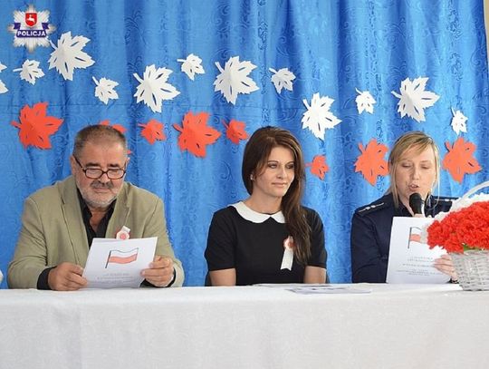 Tomaszów Lubelski: Czytali przedszkolakom legendy