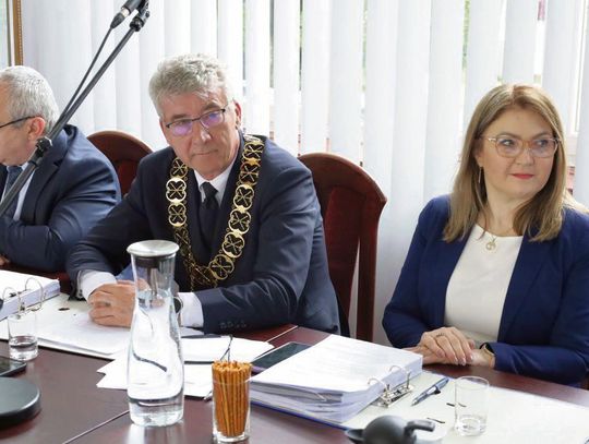 Tomaszów Lubelski: Na sesji o demografii i nie tylko: "Jest bida. Ludzie nie chcą się kochać”