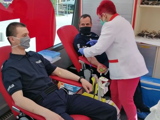 Tomaszów Lubelski: Policjanci honorowo oddawali krew