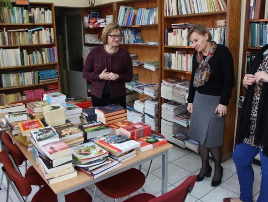 Tomaszów Lubelski: Z biblioteki do biblioteki. Mnóstwo książek do czytania