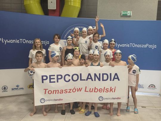 31 maja 2025 roku z okazji zbliżającego się Dnia Dziecka w Tomaszowie Lubelskim odbyły się zawody pływackie – IV Grand Prix, zorganizowane w ramach projektu Pepcolandia.