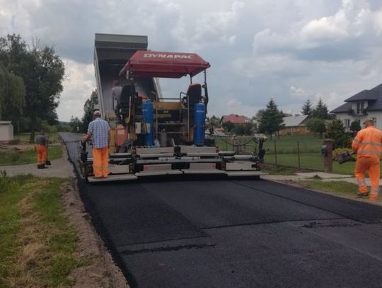 Tomaszowskie: Trwają drogowe inwestycje w Nedeżowie i na trasie Zimno-Dyniska