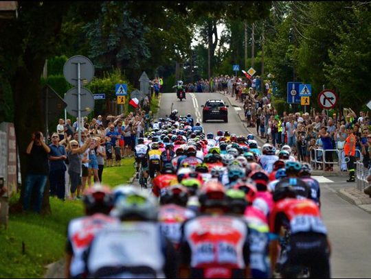 Tour de Pologne 2021: Phil Bauhaus wygrał pierwszy etap z Lublina do Chełma. Polacy pokazali moc