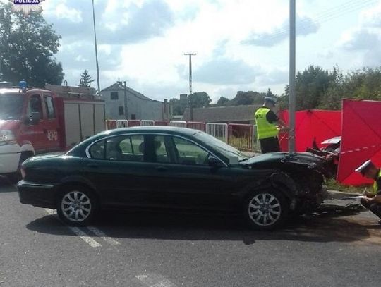 Tragedia w Goraju Zastawie. Fiat zderzył się z jaguarem. Dwie osoby nie żyją (ZDJĘCIA)