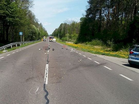 Tragiczny wypadek w Dąbrowie Tarnawackiej. Nie żyje motorowerzysta z gminy Łabunie