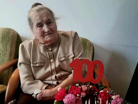 Helena Bondyra, mieszkanka gminy Tyszowce, prywatnie babcia burmistrza Tyszowiec, 25 września obchodziła swoje 100. urodziny.