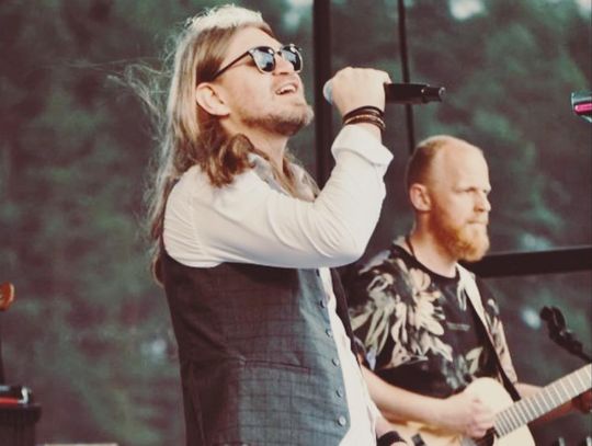 Uchanie: Wkrótce gminne święto plonów. Wystąpi Mateusz Guzorczuk i Roksana Skynowa