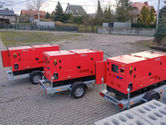 Gmina Uchanie zakupiła trzy nowe mobilne agregaty prądotwórcze.