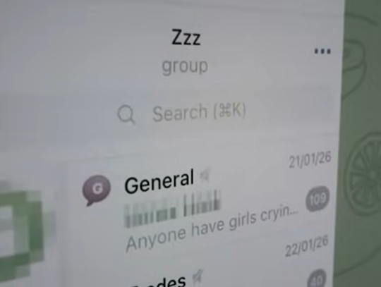 Lubelskie: Usypiał żonę lekami i gwałcił przed kamerą. Śledztwo ujawniło przerażające podziemie Podstępem usypiał swoją żonę, gwałcił przed kamerą, a nagrania udostępniał w sieci. Obrzydliwy proceder mieszkańca woj. lubelskiego przerwało dopiero dziennikarskie śledztwo.