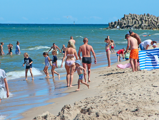 Wakacje dla Polaków nie są powodem do tego, żeby tracić rozsądek w wydawaniu pieniędzy.