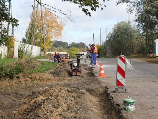 Werbkowice: Praca wre. Rozpoczęła się budowa chodnika przy ul. 3 Maja