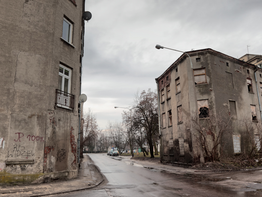 Wielu Polaków wciąż żyje w mieszkaniach bez wody i ubikacji