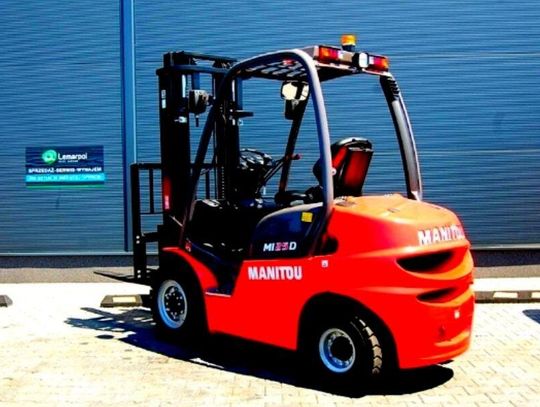 Wózek widłowy spalinowy - zakup i formalności