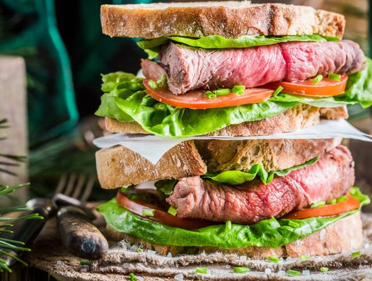 Wybierz catering dietetyczny i pożegnaj się ze śmieciowym jedzeniem!