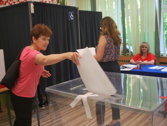 Wybory do PE: Rekordowa frekwencja, głosowanie przebiega spokojnie