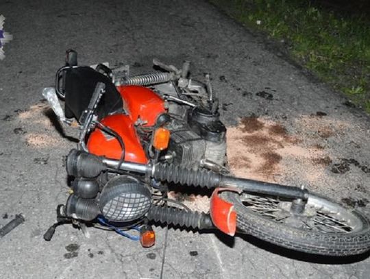 Wypadek motocyklisty między Szyszkowem a Potokiem Górnym. 17-latek w ciężkim stanie