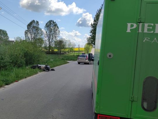 Wypadek motorowerzysty w Czartowczyku