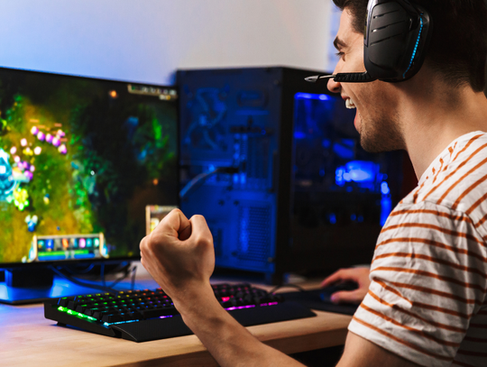 Platforma YouTube lada dzień wprowadzi w życie nowe zasady dla użytkowników. Zmiany dotyczą filmów zawierających przemoc.